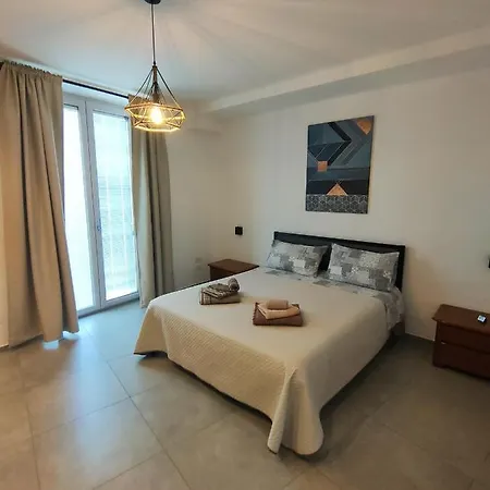Interno 7 Barletta